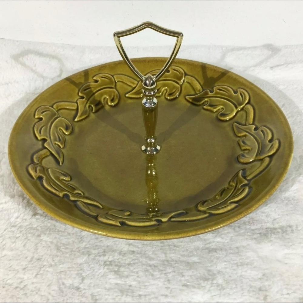 Vintage California USA 673 Pottery Round Green Leaf Serving Tray With Handle MCM